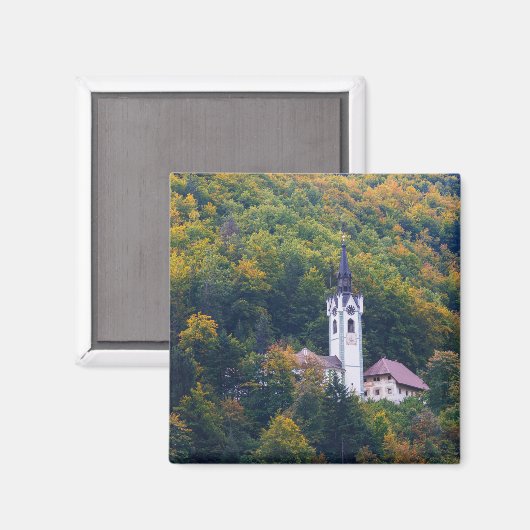 Kerk in een herfst bos in Slovenië Magneet (Voorkant / Achterkant)