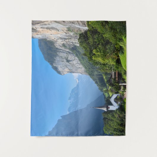 Kerk in Lauterbrunnen vallei, Zwitserland Wandkleed (Voorkant)