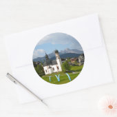 Kerk in Seefeld, Oostenrijk rond de sticker (Envelop)