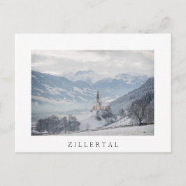 Kerk in Zillertal in briefkaart van de de winter