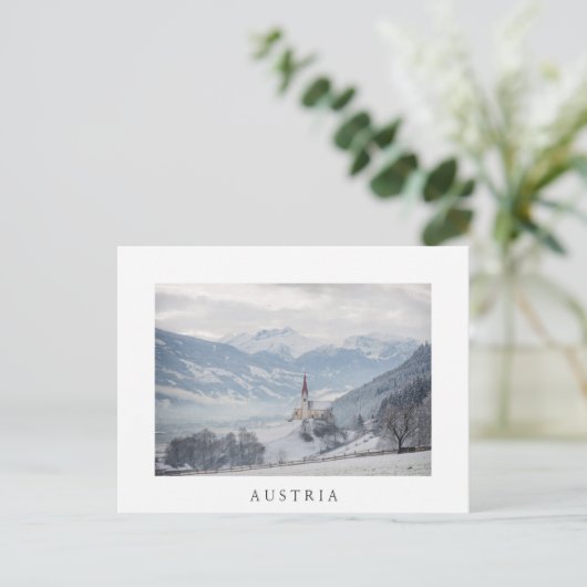 Kerk in Zillertal in het winterwitte briefkaart (Staand voorkant)