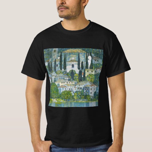 Kerk (Kirche) in Cassone door Gustav Klimt T-shirt (Voorkant)