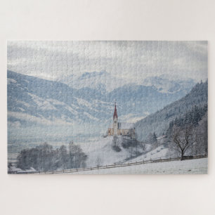Kerk met Alpen in Zillertal, Oostenrijk in de wint Legpuzzel
