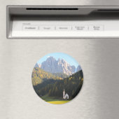 Kerk met Dolomieten berg ronde magneet (Insitu (Vaatwasser))