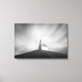 Kerk op een heuvel zwart-wit canvas afdruk (Voorkant)