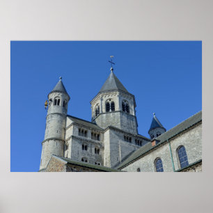 Kerk van Sint-Gertrudis in Nijvel, België Poster