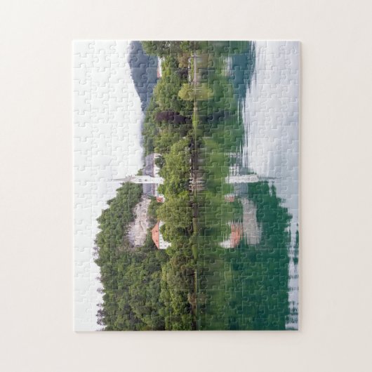Kerk van St Martin, Bled, Slovenië Legpuzzel (Verticaal)