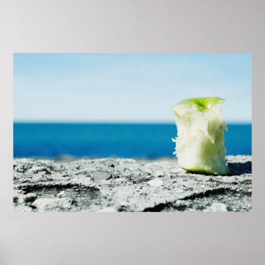 Kern van Apple in de vuil Poster (Voorkant)