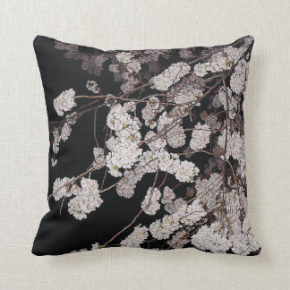 Kerry blossom pillow kussen