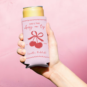 Kers Op de Top Roze & Rode Handgetekende Bruidsdou Seltzer Blikjeskoeler