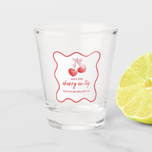 Kers op Roze Strik Bruidsmeisjesfeest Shot Glas (Voorkant)