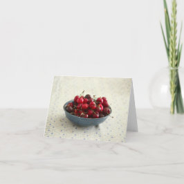 Kersen in een blauwe kom kaart