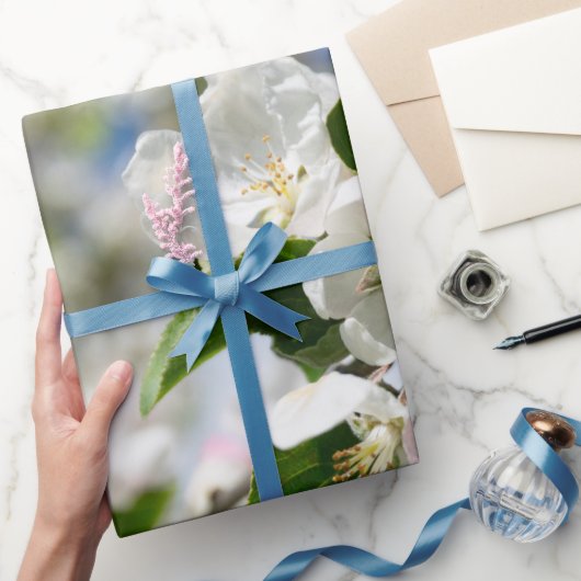 Kersenbloesem. Cadeaupapier (Geschenken)