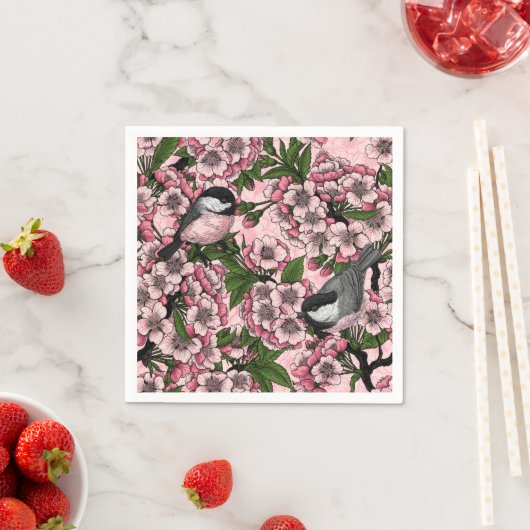 Kersenbloesem en kikkervisjes op roze servet (Insitu)