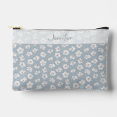 Kersenbloesems op lichtblauw met naam etui (Voorkant)