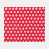 Kersenbloesems op rood fleece deken (Voorkant (Horizontaal))