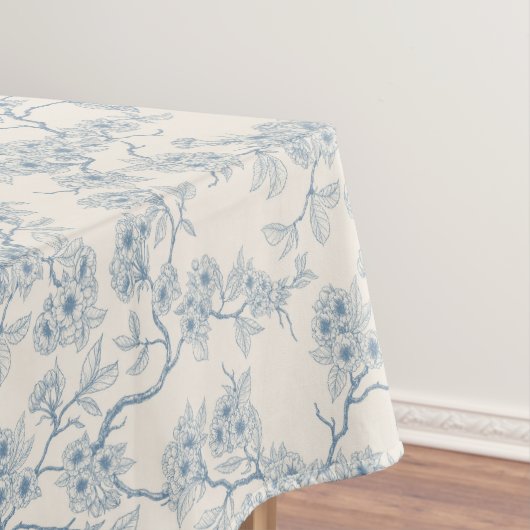 Kersenbloesemtakken in blauw en wit tafelkleed (Voorbeeld)