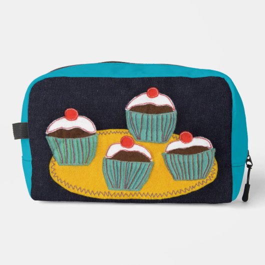 Kersenbroodjes Toilettasje (Voorkant)