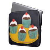 Kersengebakjes Laptop Sleeve (Voorkant Links)