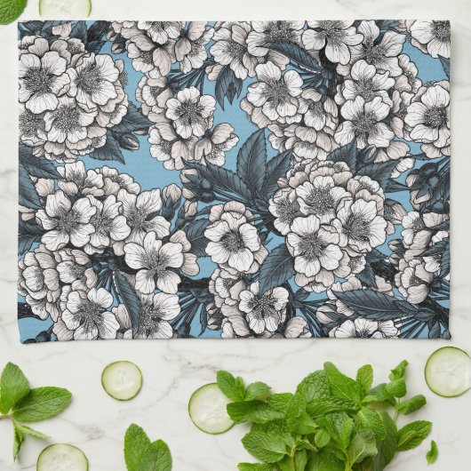 Kersensbloesem in wit en blauw theedoek (Gevouwen)