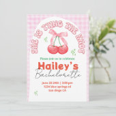 Kersenvrijgezellenuitnodiging die de knoop vastmaa kaart (Staand voorkant)