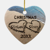 Kerst 20XX Twee harten in zand aangepaste Ornament (Achterkant)