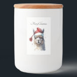 Kerst Alpaca, aanpasbaar Voedselcontainer Etiket<br><div class="desc">Voeg een speelse vakantietwist toe aan uw zelfgemaakte lekkernijen of gebottelde geschenken met dit eet- of wijnlabel met een waterverf alpaca in een Santa hat. Perfect voor het labelen van jam, koekjes, sauzen of wijnflessen, dit feestelijke ontwerp is ideaal voor vakantiefeesten, cadeaumanden of cadeaus voor gastvrouwen. Pas de tekst aan...</div>