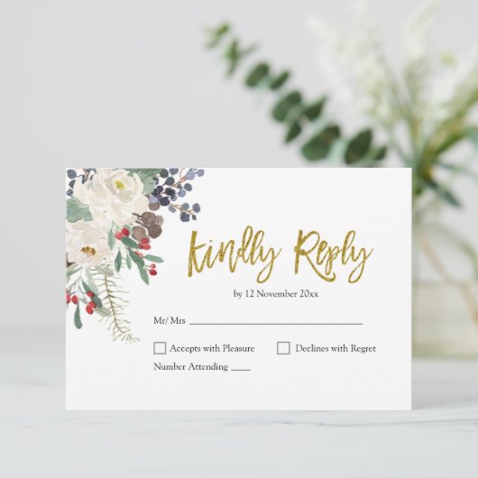 Kerst Bloemen Romantische bruiloft RSVP Kaart (Staand voorkant)