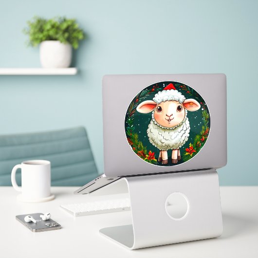 Kerst cartoon schaap sticker (Laptop op bureau)