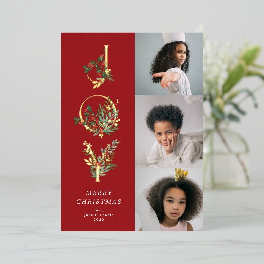 Kerst Classic Red Botanical JOY Collage Foto Folie Feestdagenkaart (Staand Voorkant)