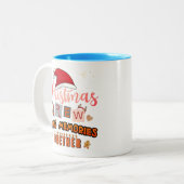 Kerst Crew bakt samen herinneringen Tweekleurige Koffiemok (Voorkant links)