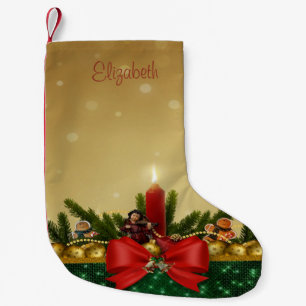 Kerst dennenboom takken, rode strik, kaars, ballen kleine kerstsok