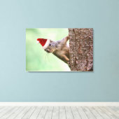 Kerst Eekhoorn op een Boom Canvas Afdruk (Insitu (Houten vloer))