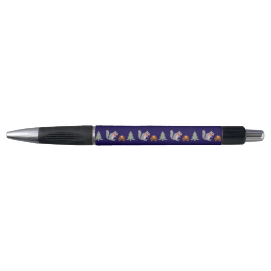 Kerst Eekhoorn Roosteren Hazelnoten op Log Fire Pen (Voorkant)