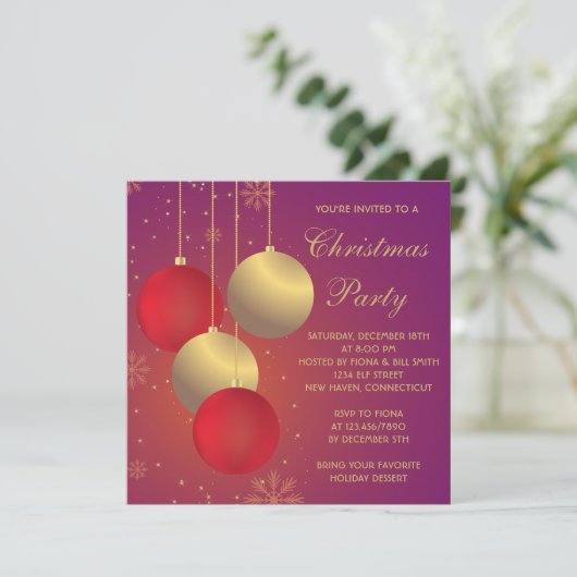 Kerst- en feestdag van rode en gouden Ornamenten Kaart (Staand voorkant)