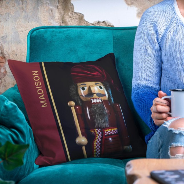 Kerst Feestdagen Chic Modern Notenkraker Naam Kussen (Creator heeft geüpload)