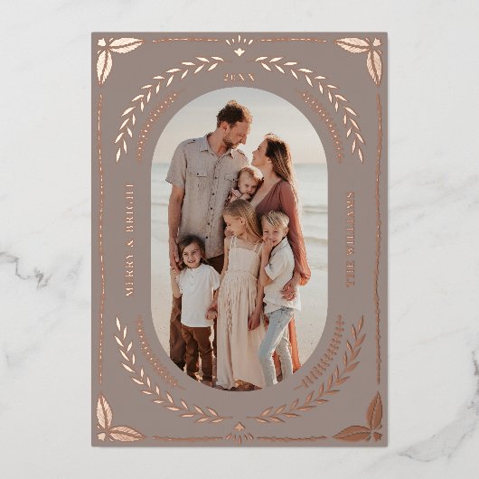 Kerst Folk Art Vakantie Foto Taupe Roos Goud Folie Uitnodiging (Voorkant)