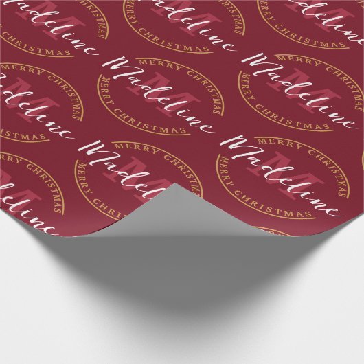 Kerst Gepersonaliseerde Monogram Naam Custom Rood Cadeaupapier (Hoek)