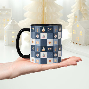 Kerst Geruite Mok met Ornamenten