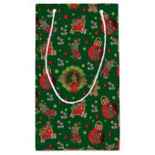 Kerst Gingerbread Mannen op Donkergroene Achtergro Klein Cadeauzakje (Achterkant)