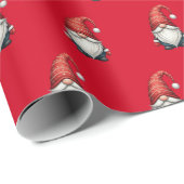 Kerst Gnome Feestelijke Vakantie Gift op Rood Cadeaupapier (Rol Hoek)