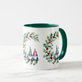 Kerst Gnomen op Holly Berry Twig Mok (Voorkant rechts)