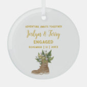 Kerst Goud Rustieke Laarzen Bloemenpaar Verloofd Glas Ornament (Voorkant)