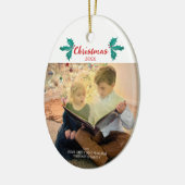 Kerst Holly Berries Custom Family Foto Keramisch Ornament (Links)