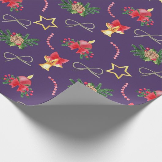 Kerst Holly, pine Cones, Bells - Paars Cadeaupapier (Hoek)