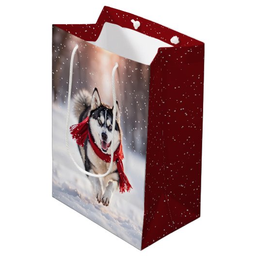 Kerst Husky met rode sjaal Medium Cadeauzakje (Voorkant Gekanteld)