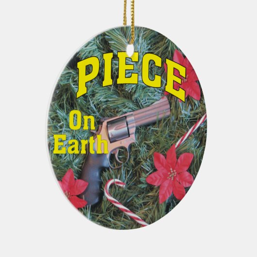 Kerst-kerstversiering op aarde Pistool Keramisch Ornament (Rechts)