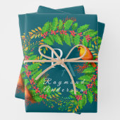 Kerst Krans Monogram Ocean Blue Inpakpapier Vel (In situ)