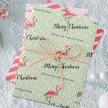 Kerst Leuke Kleurrijke Roze Flamingo Custom Inpakpapier Vel<br><div class="desc">Dit ontwerp is voorzien van een kerst vakantie schattig kleurrijk roze, met vrolijke kerst kalligrafie typografie, een chique feestelijke leuke grillige unieke, een tropische strand roze flamingo vogel, een kerst string van lichten, een grappige unieke coole chique meisjesachtige, een aangepaste inpakpapier benodigdheden, een kerstcadeaupapier inpakpapier, een stijlvol trendy kalligrafie script,...</div>