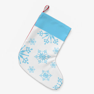 Kerst met blauwe sneeuwvlokken. kleine kerstsok